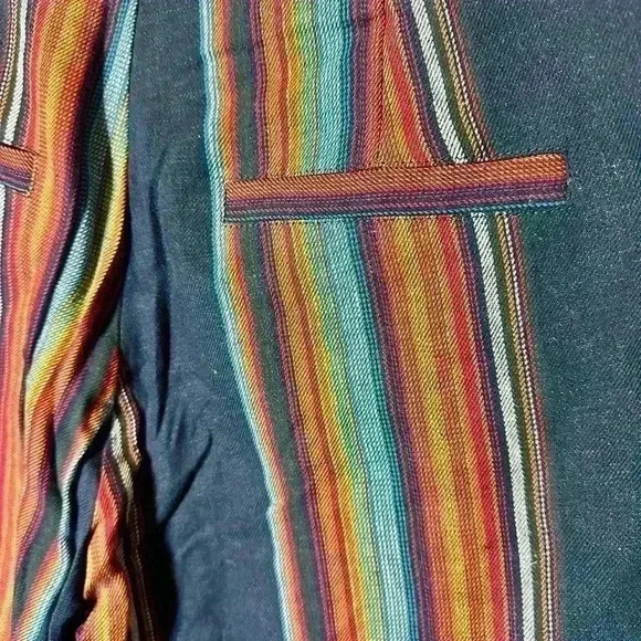 NWT Chaser Multicolored Women’s Striped Cropped Pants - Small - Picture 4 of 6